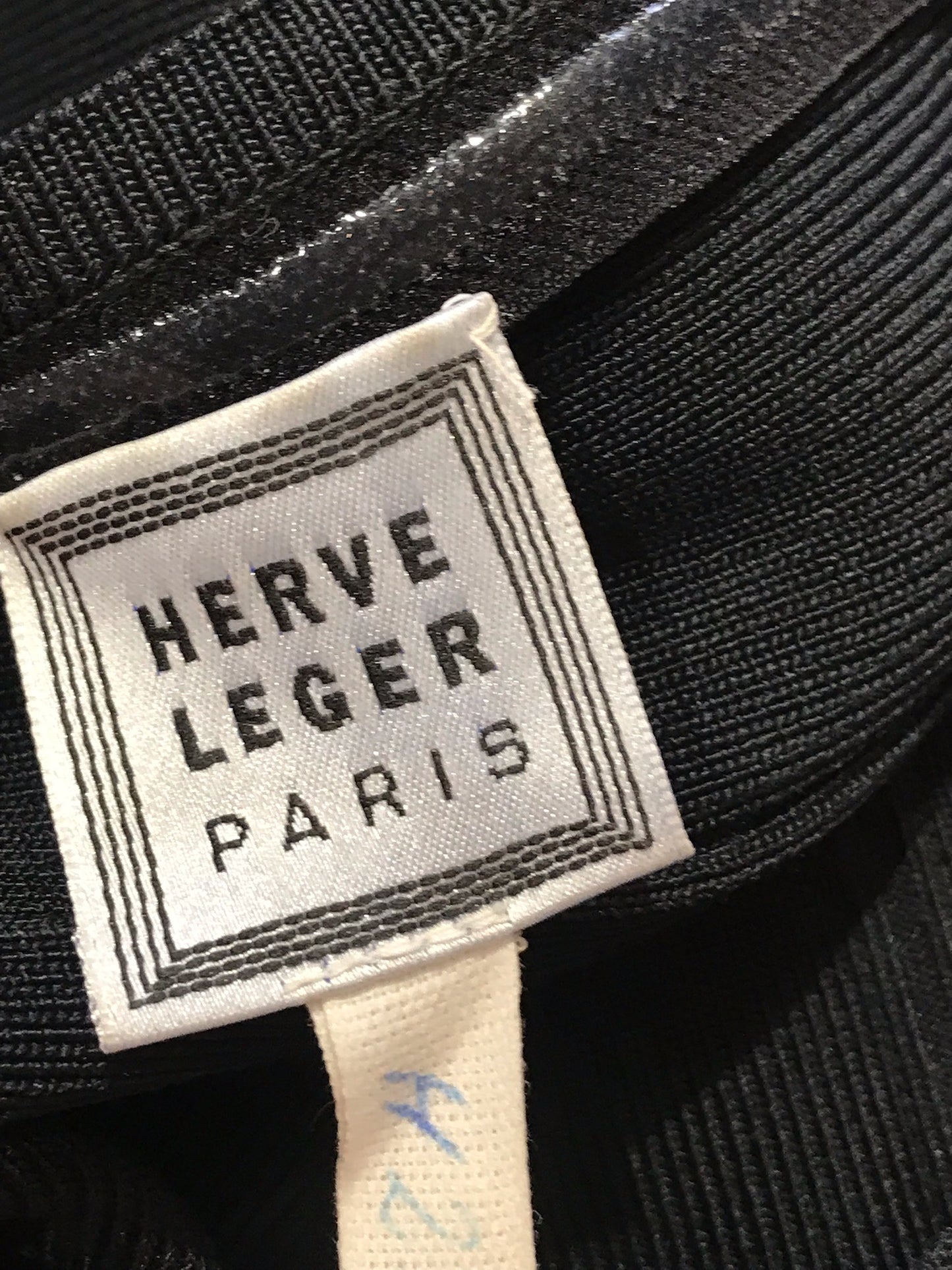 Robe Herve Leger noire T.S