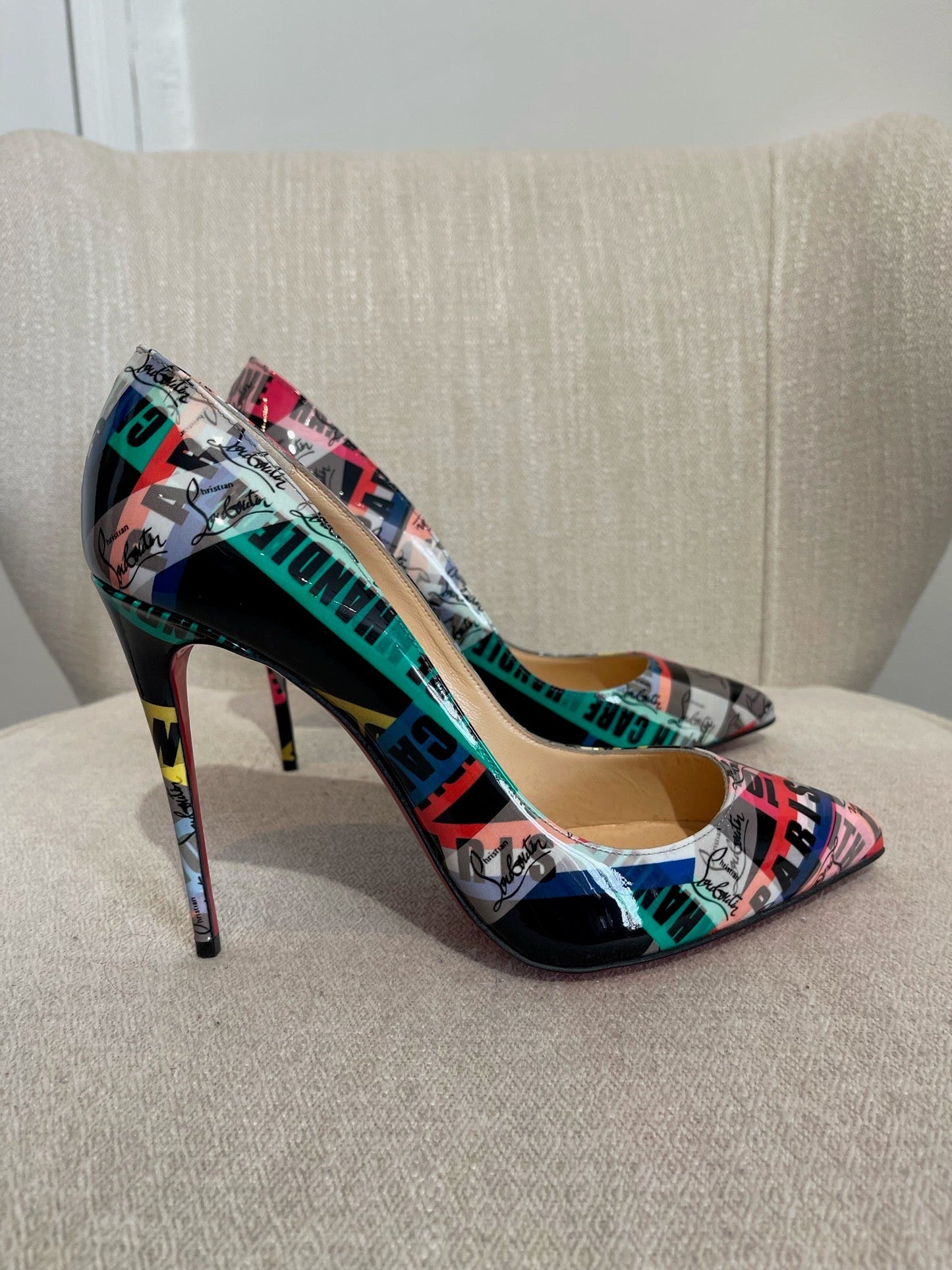 Escarpins Christian Louboutin T.40,5