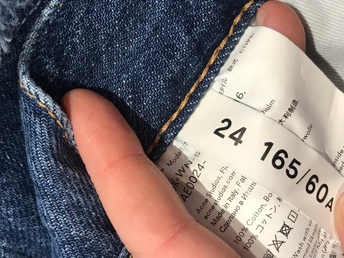 Short Acne Studios en jeans T.24