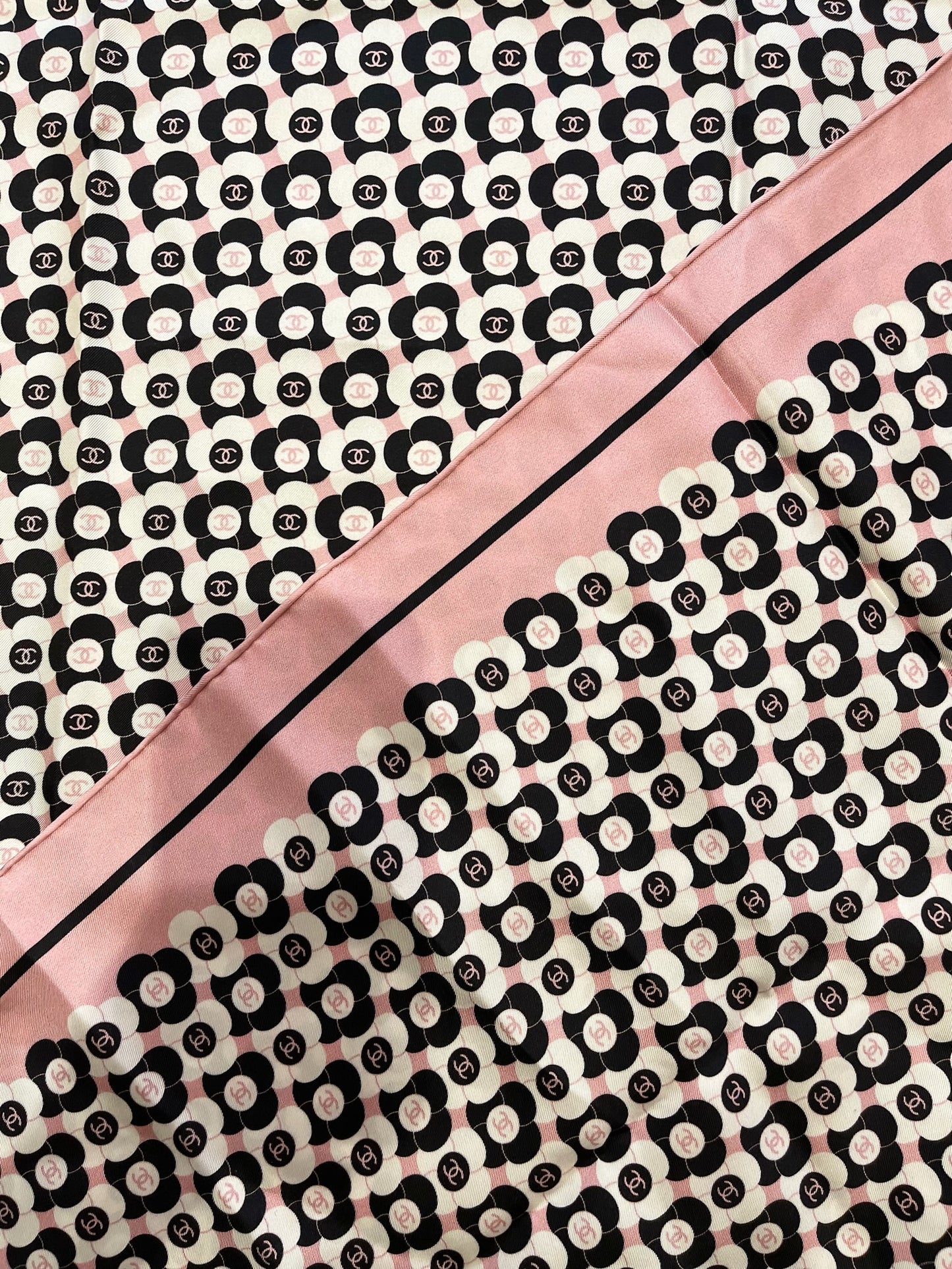 Foulard 90 Chanel rose