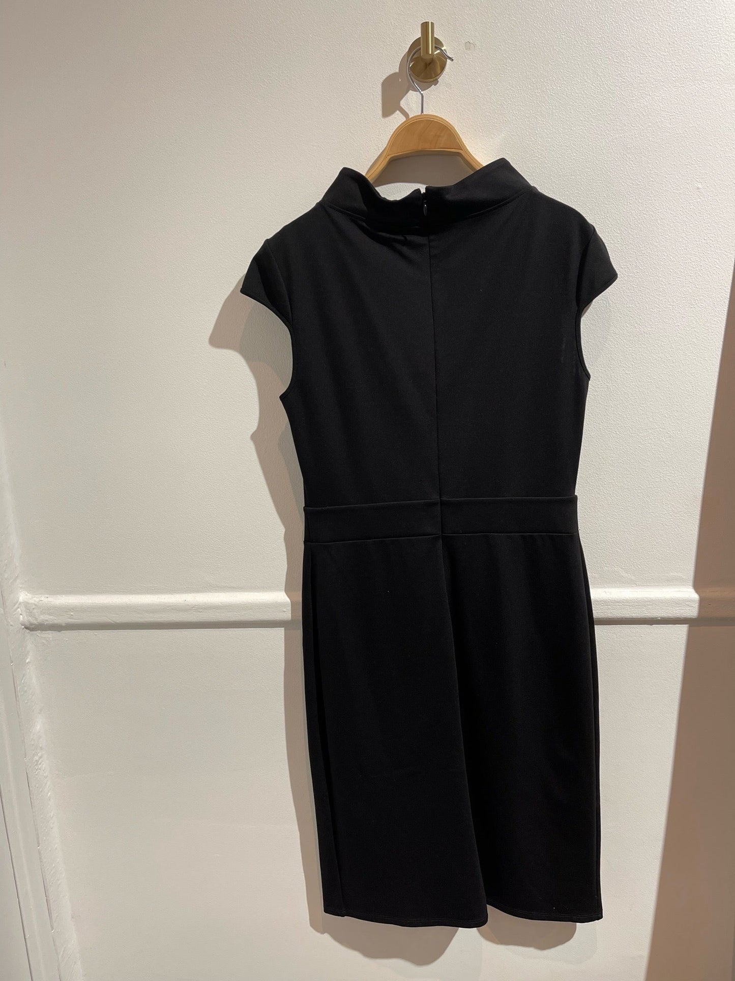 Robe Blumarine noire T.40 Neuf