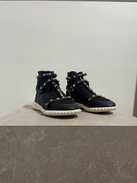 Baskets Valentino noires T.38