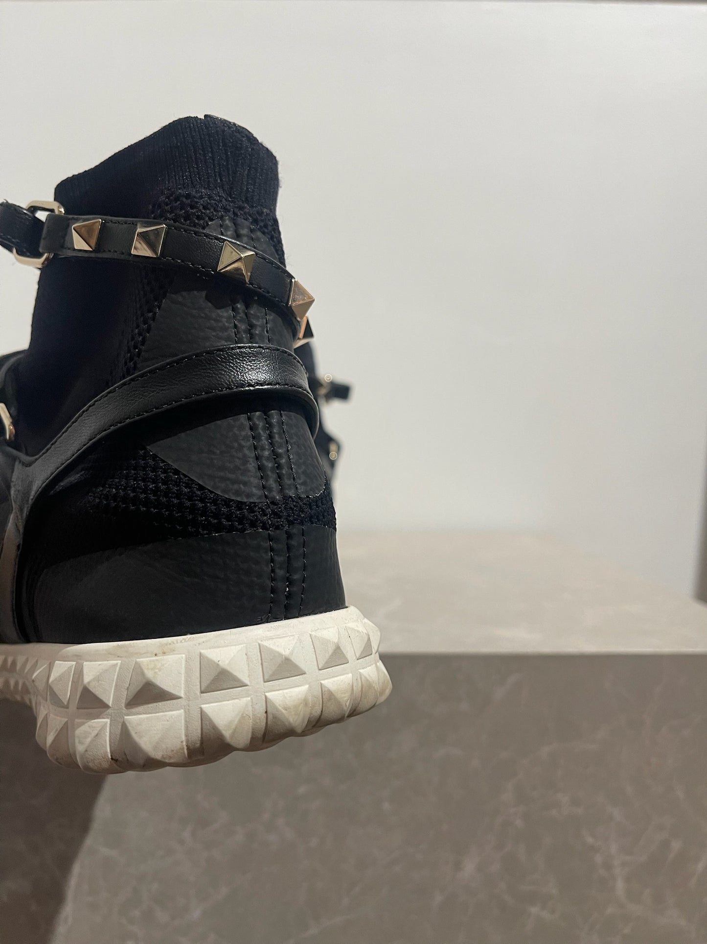 Baskets Valentino noires T.38