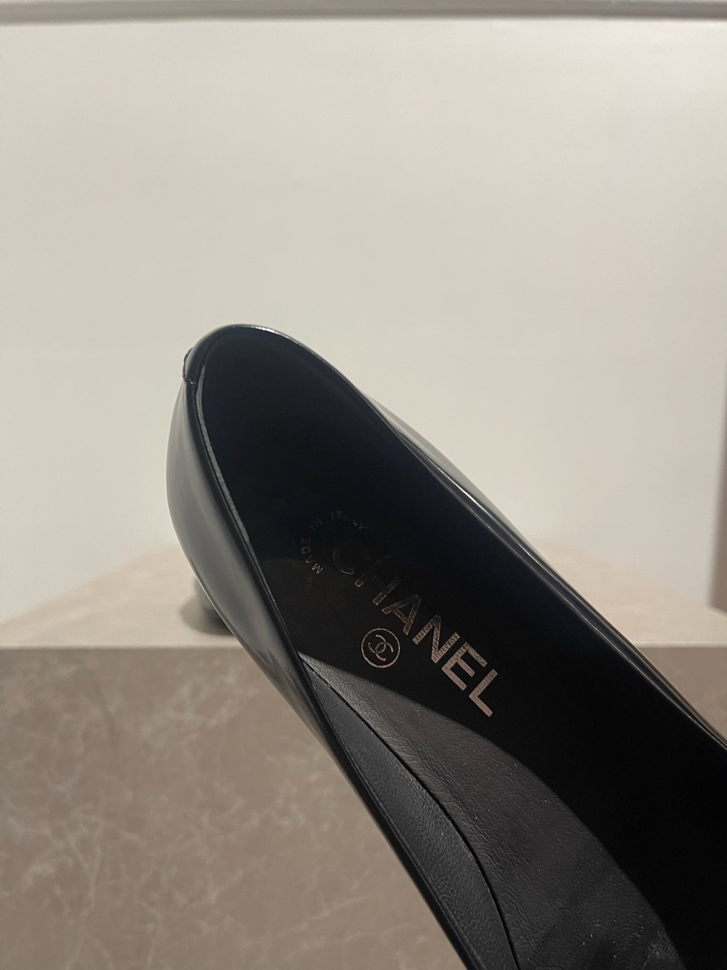 Ballerines Chanel noires T.38