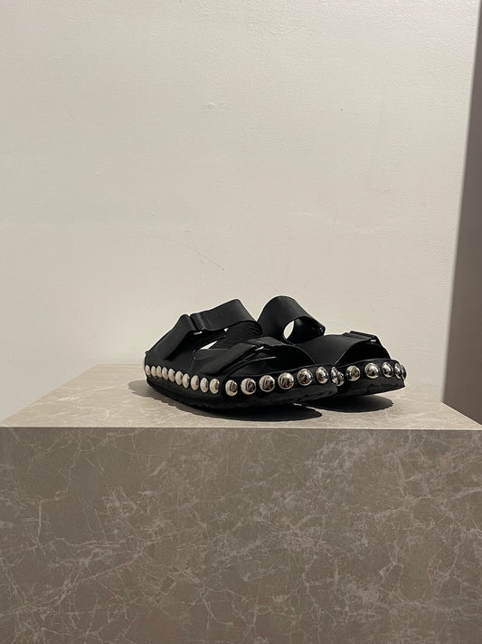 Sandales Giambattista Valli noires T.38,5