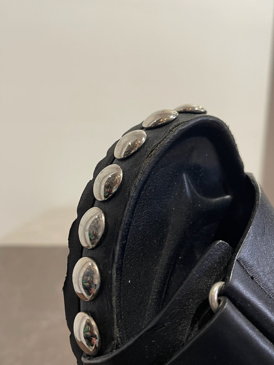 Sandales Giambattista Valli noires T.38,5