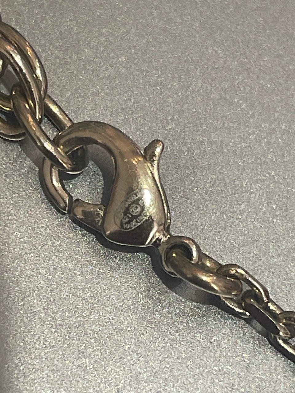 Collier Chanel chaine CC