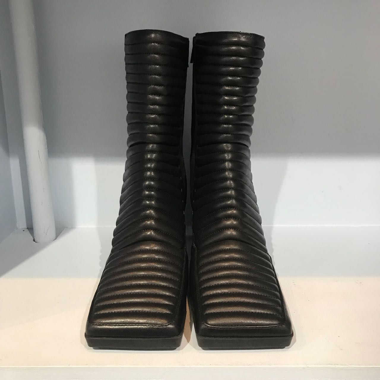 Boots Balenciaga noires T.38