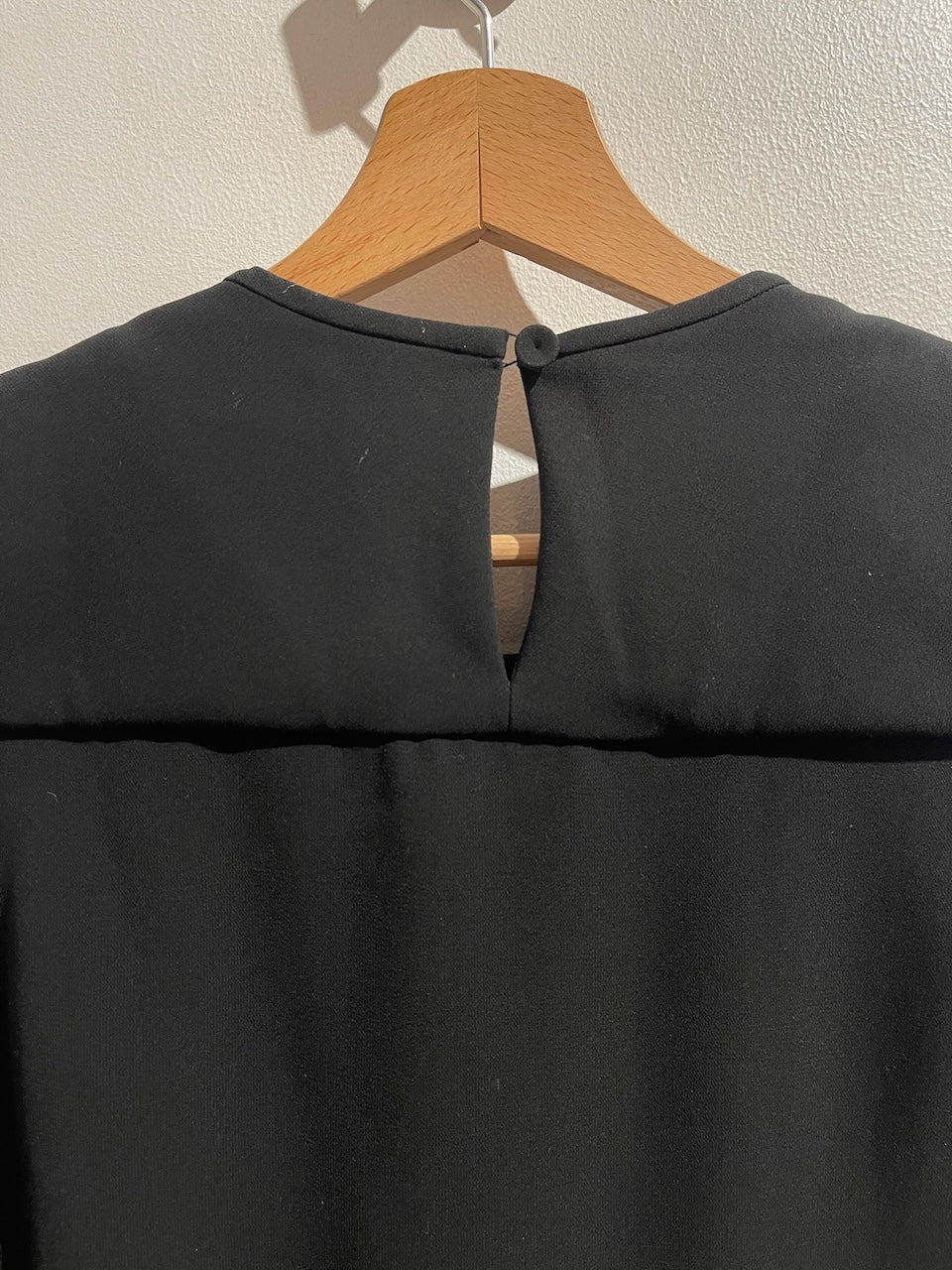Top Balenciaga noir T.40