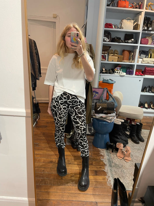 Pantalon Chanel noir imprimé T.36