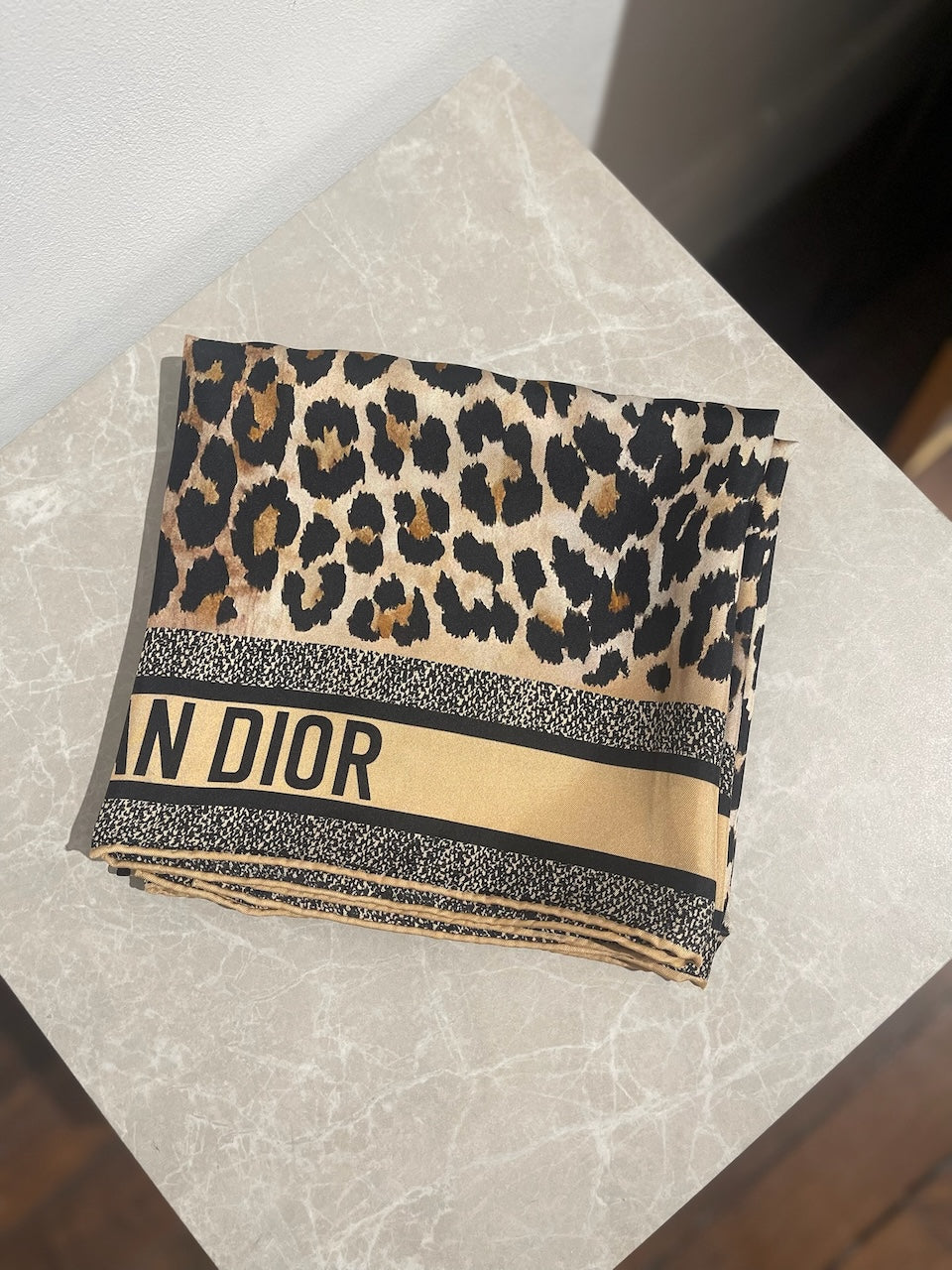 Foulard Christian Dior léopard