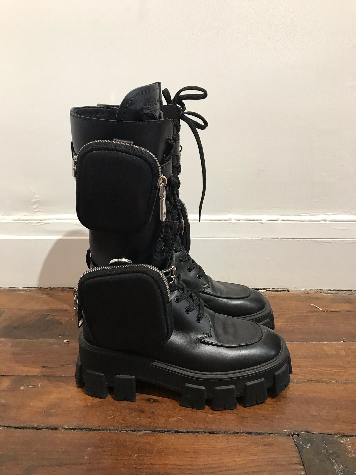 Bottes Prada Monolith noires T.37