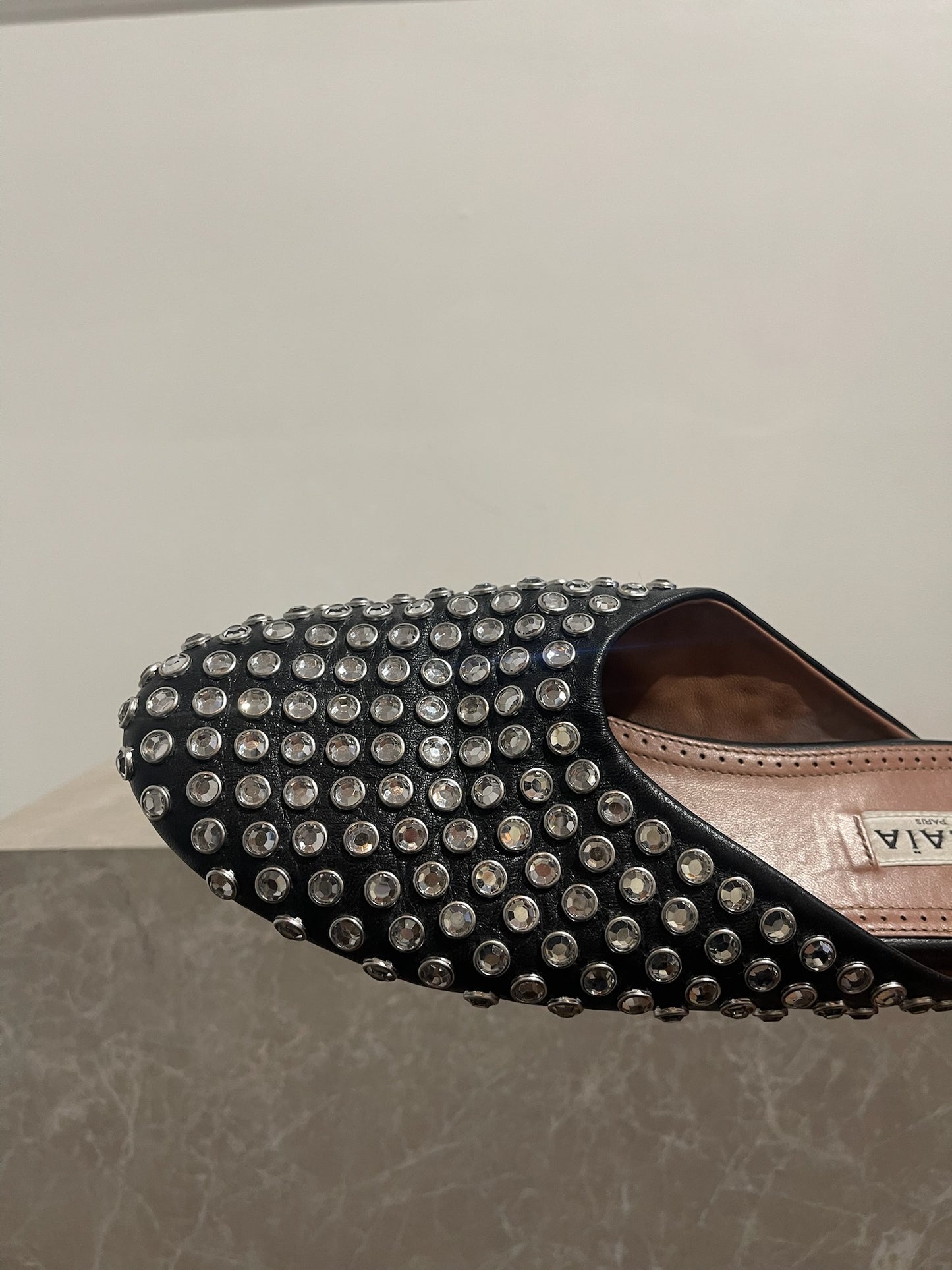 Mules Alaia à strass T.37