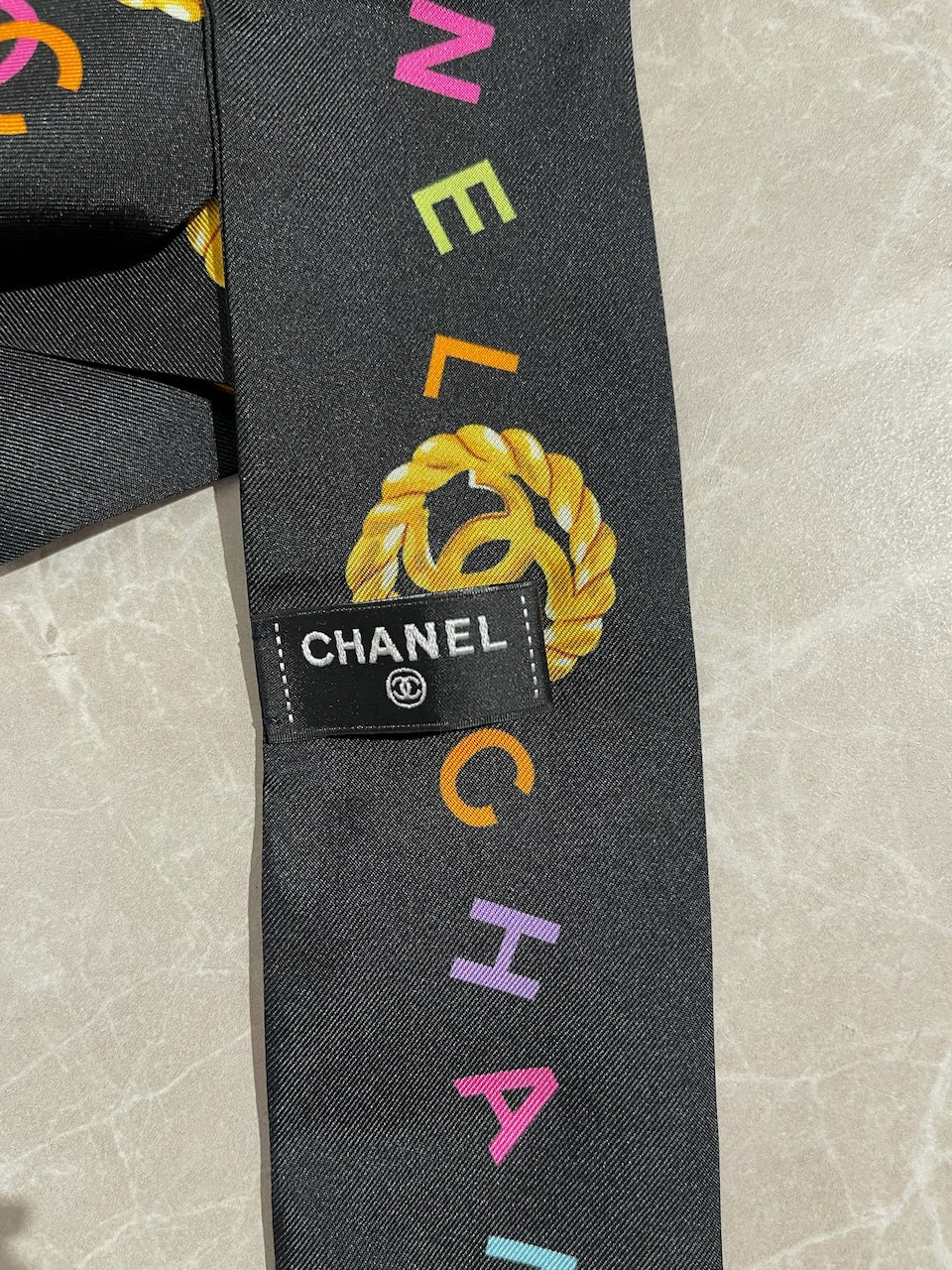 Foulard slim bandeau Chanel noir