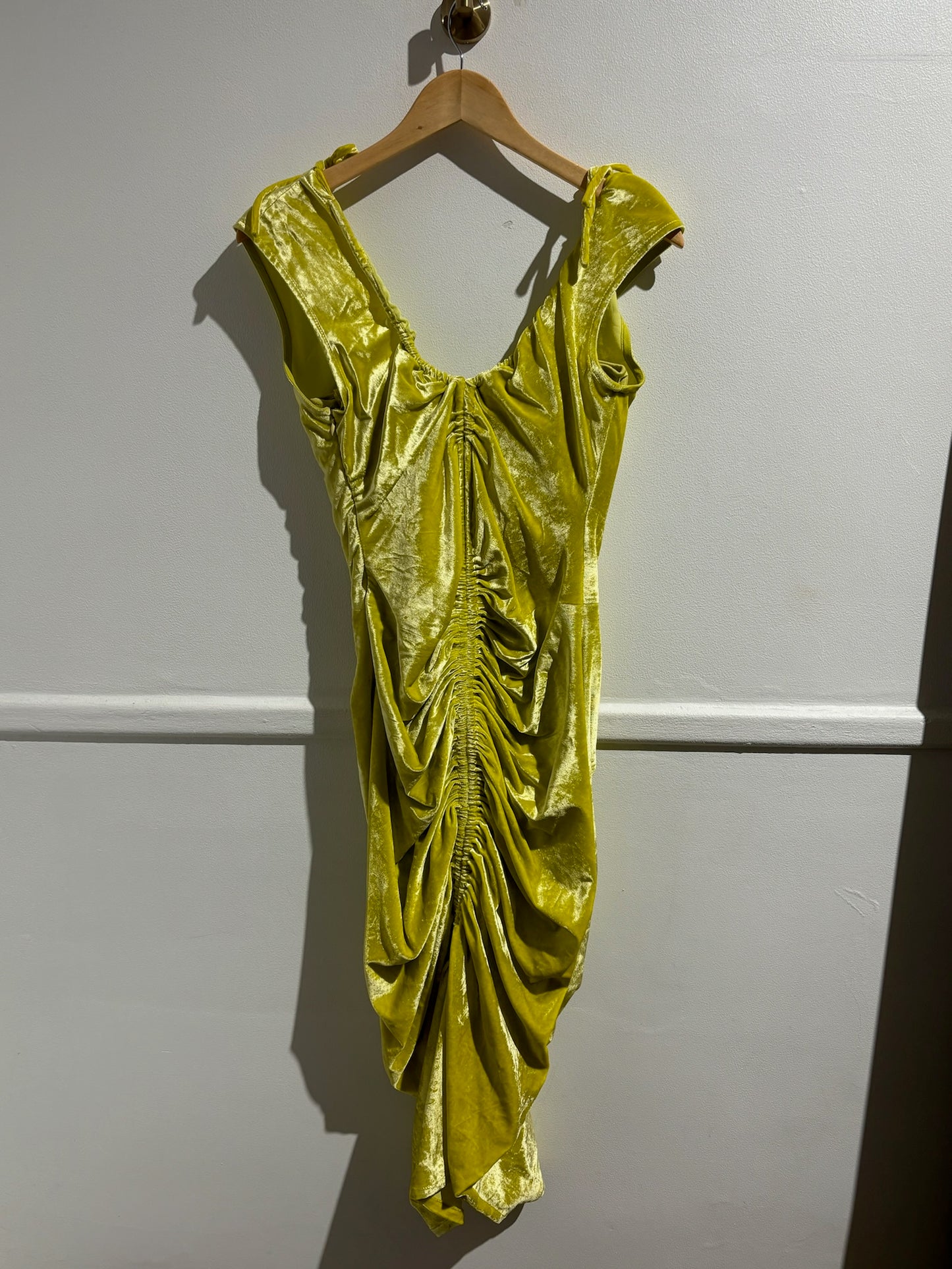 Robe Bottega Veneta jaune T.34 NEUVE
