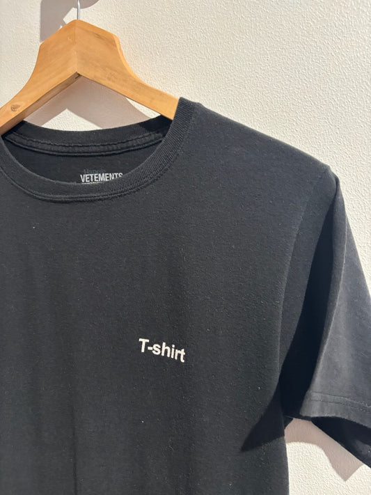 T-shirt Vetements noir T.XS