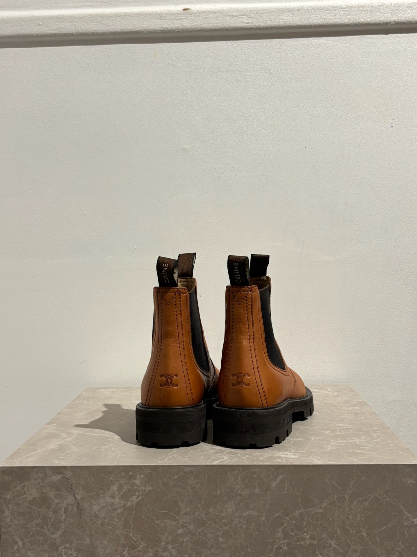 Bottines Céline camel T.37