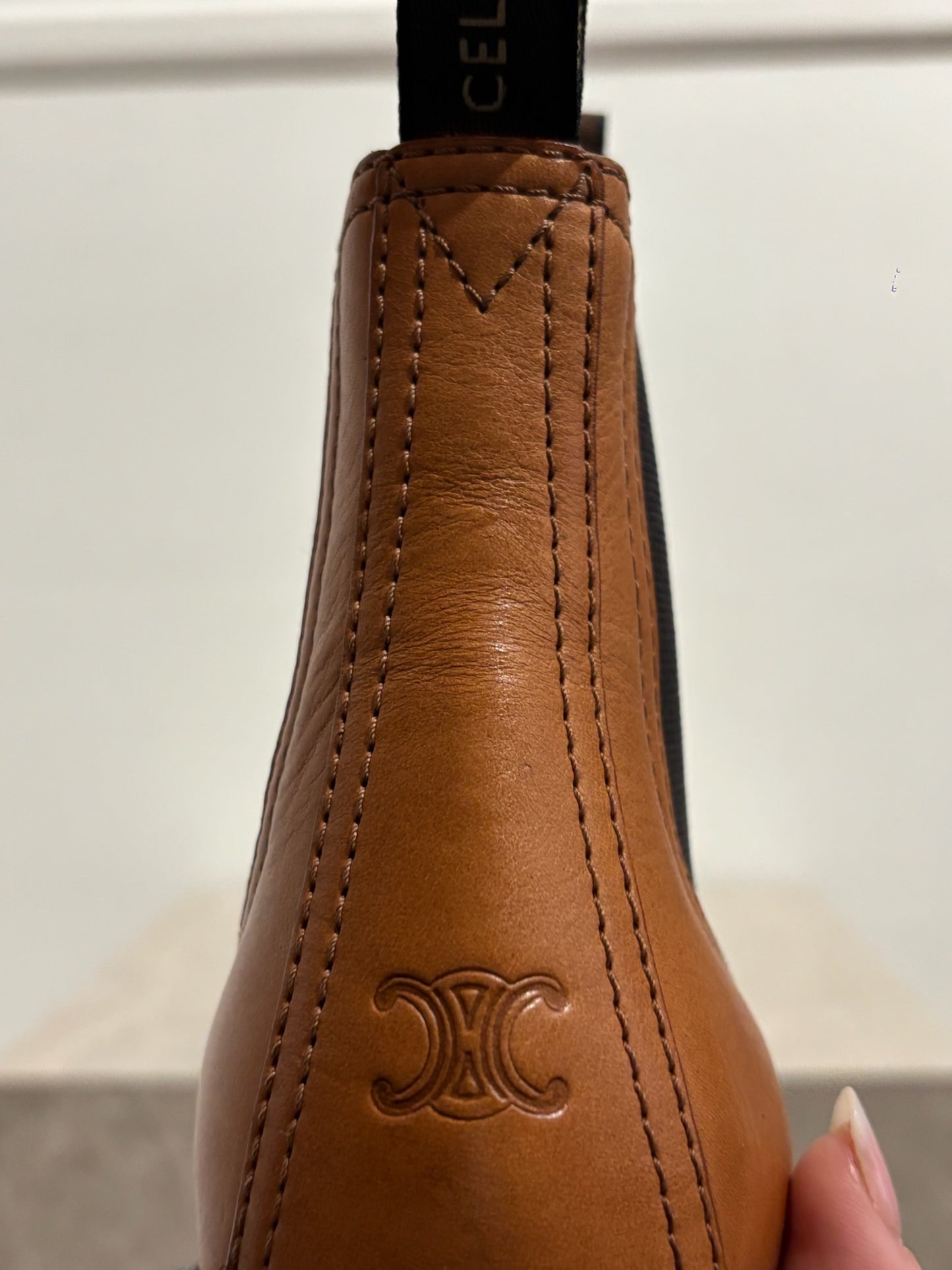 Bottines Céline camel T.37