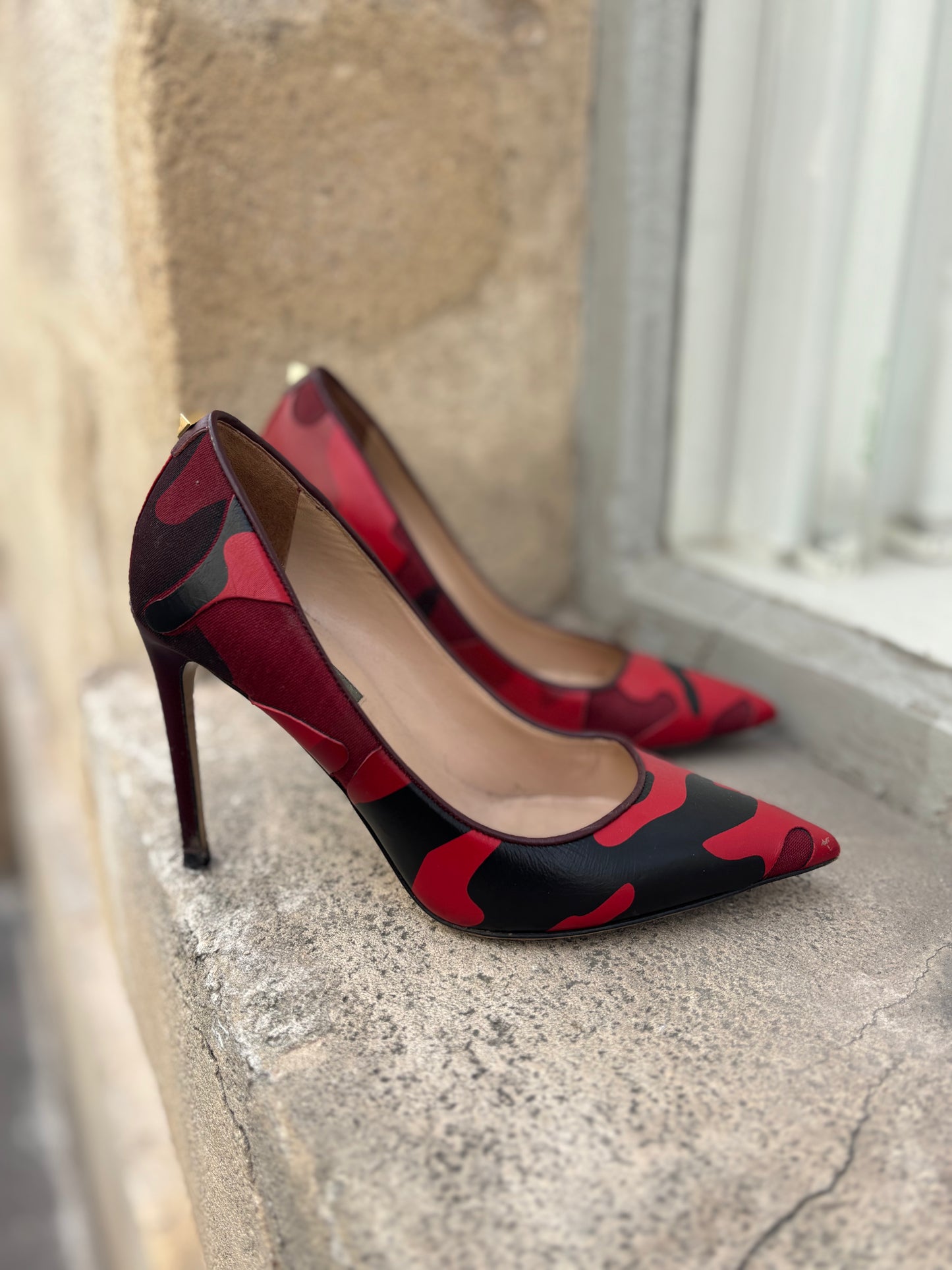 Escarpins Valentino rouge T.35
