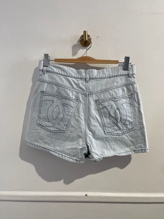 Short Chanel bleu T.40