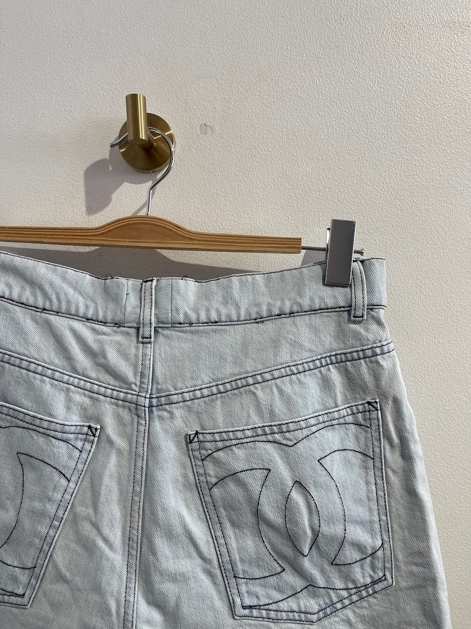Short Chanel bleu T.40