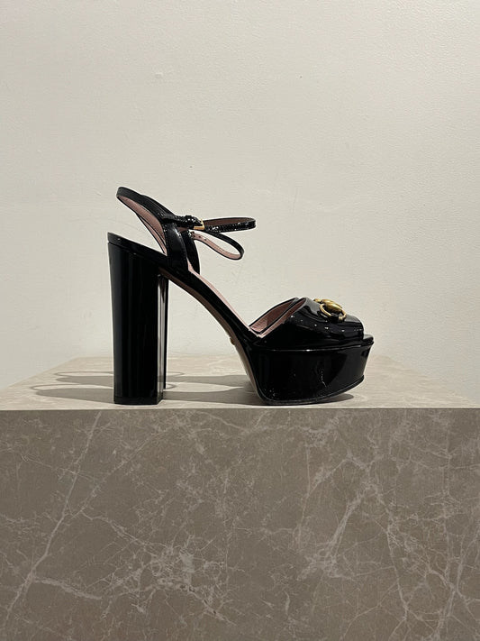 Sandales Gucci noires T 37,5