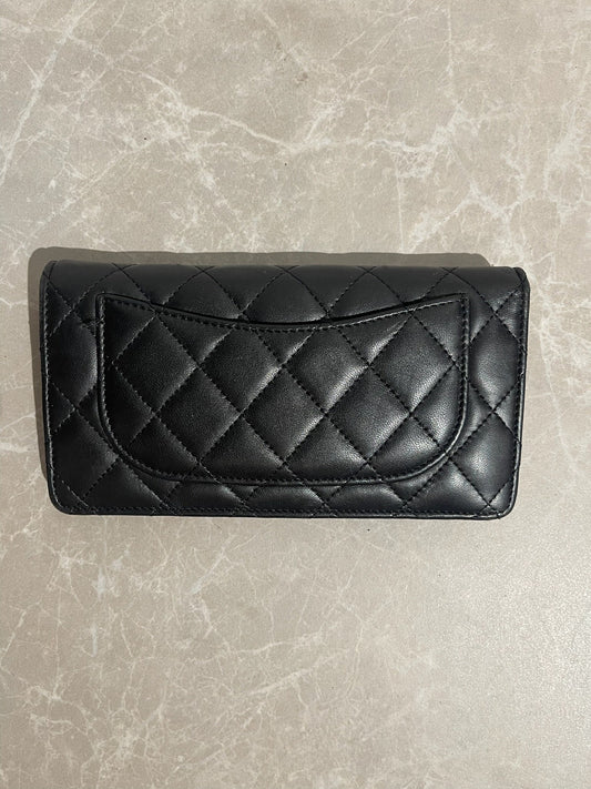 Portefeuille Chanel noir