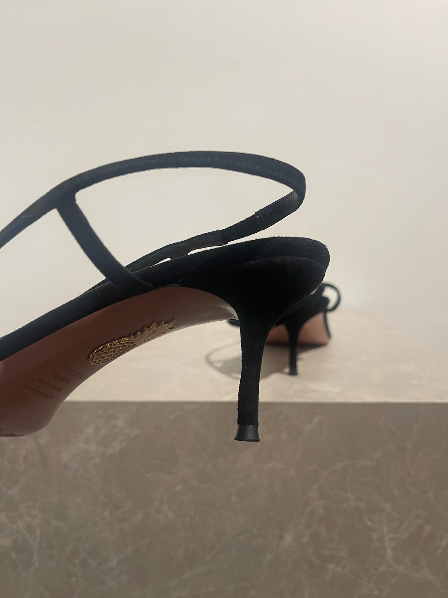 Sandales Aquazzura noires T.37