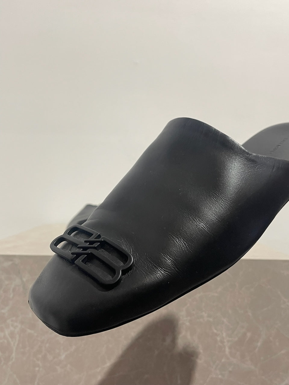Mules Balenciaga noires T.41