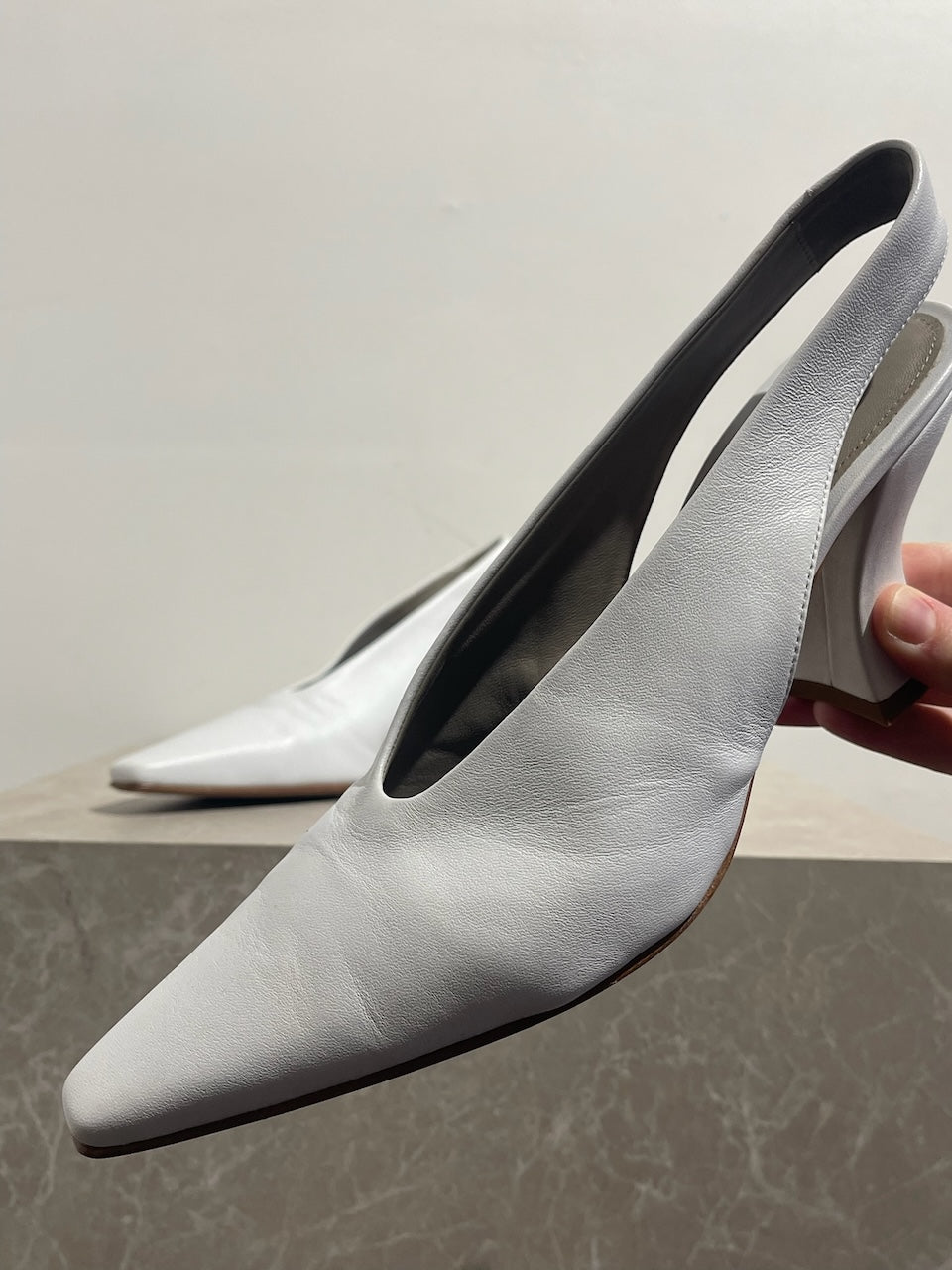 Escarpins Bottega Veneta blancs T.40