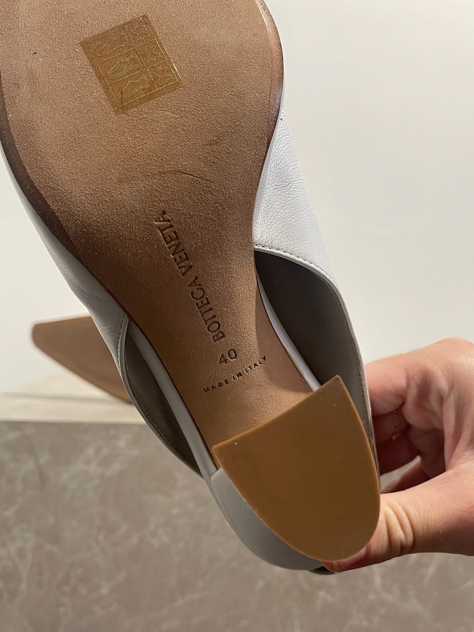 Escarpins Bottega Veneta blancs T.40