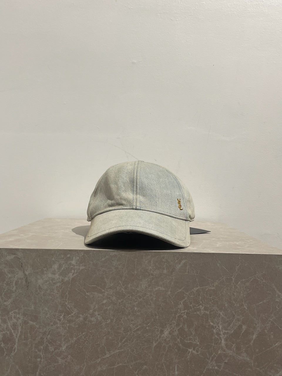 Casquette Saint Laurent jeans T.59