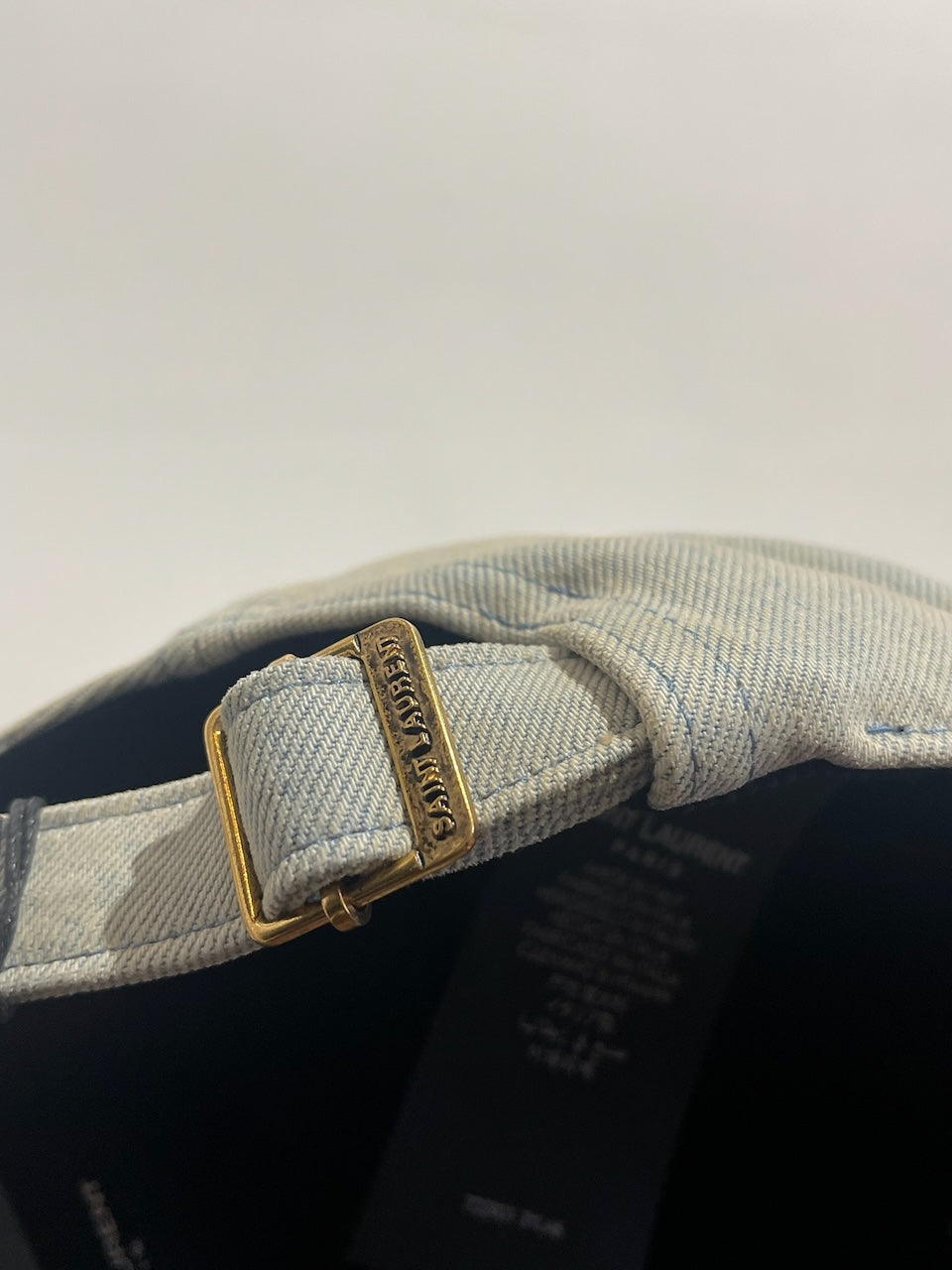 Casquette Saint Laurent jeans T.59