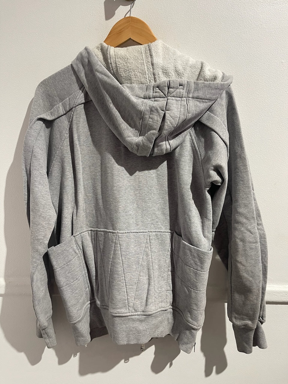 Sweat Yves Saint Laurent gris T.XS