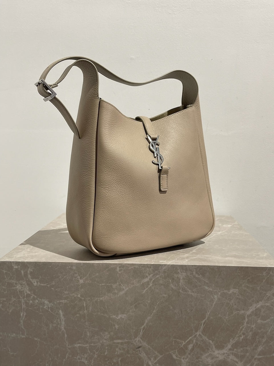 Sac Saint Laurent Le 5 à 7 beige