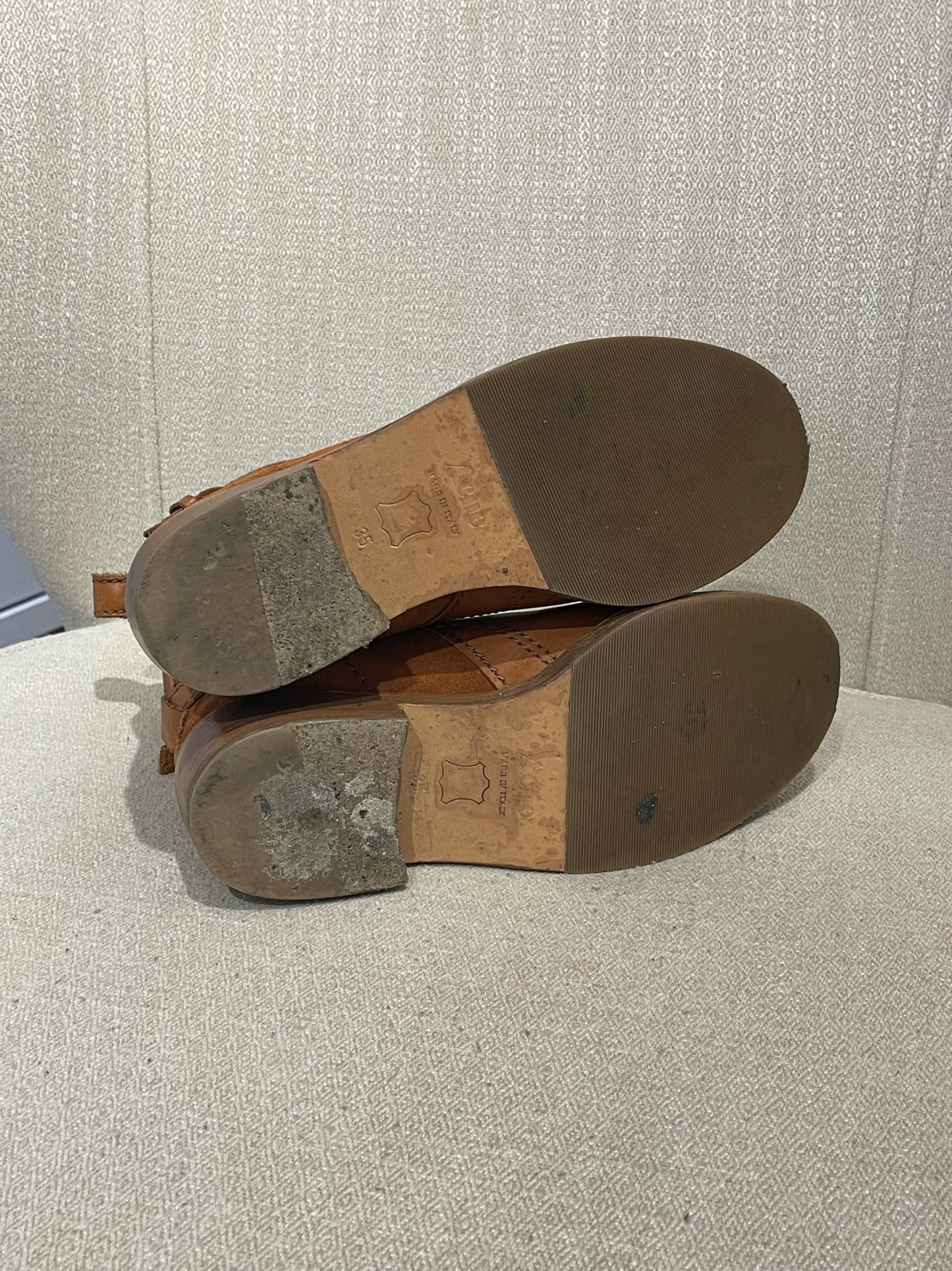 Boots Acne Studios camels T.35