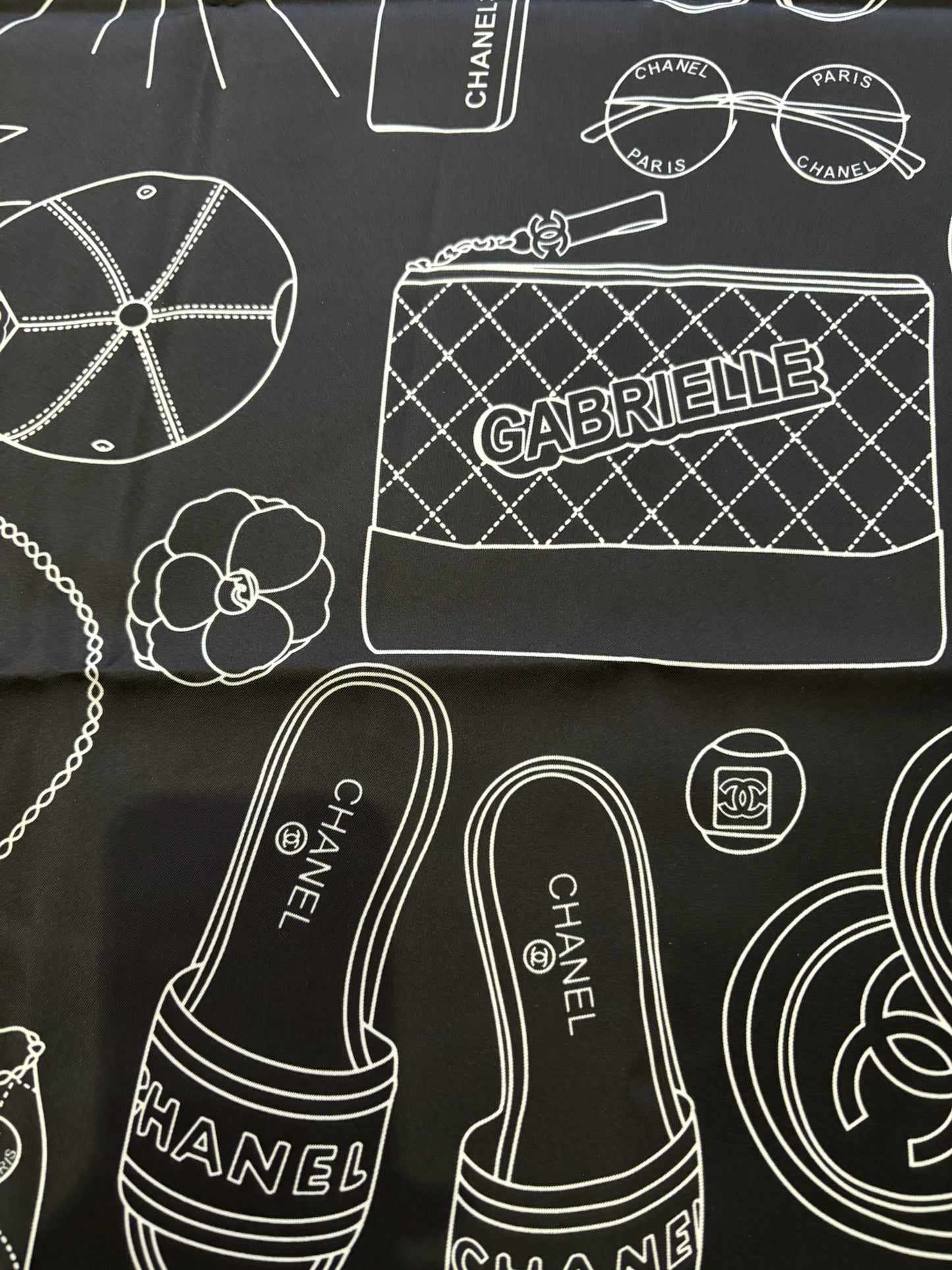 Foulard Chanel noir