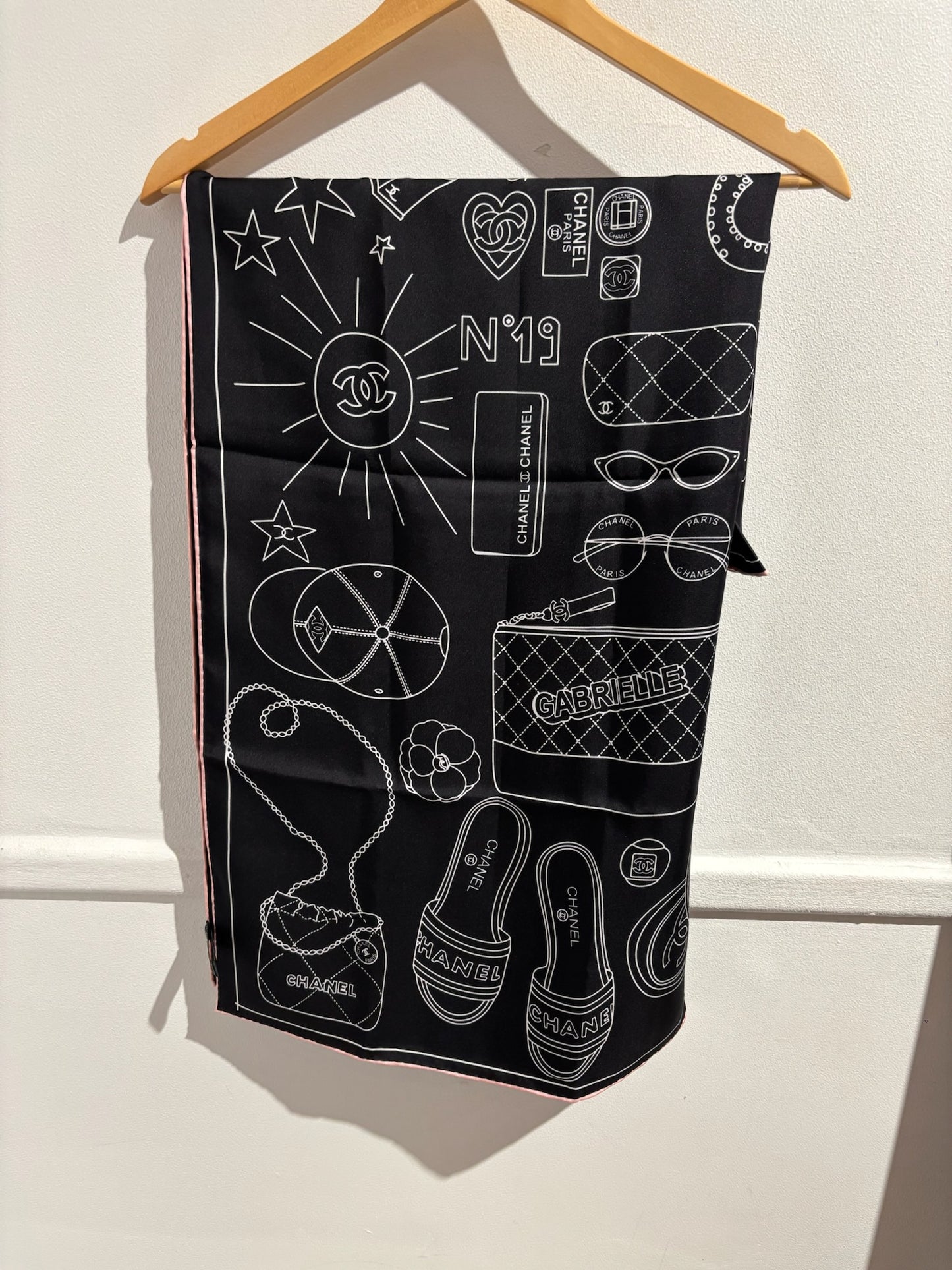 Foulard Chanel noir