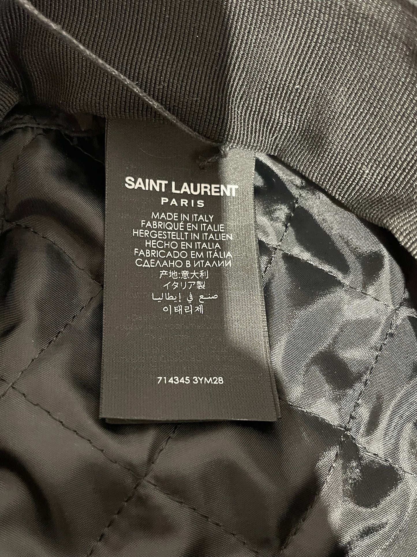 Casquette Saint Laurent noire NEUVE