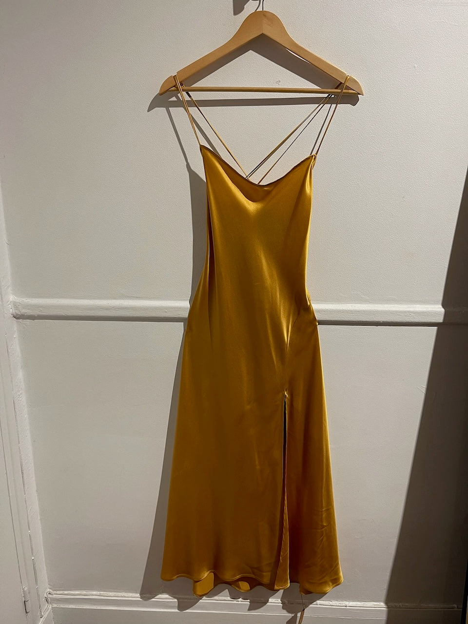 Robe Reformation ocre T.S NEUVE