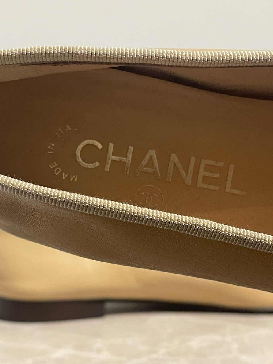 Ballerines Chanel beige T.39,5