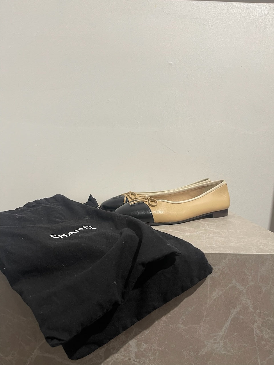 Ballerines Chanel beige T.39,5