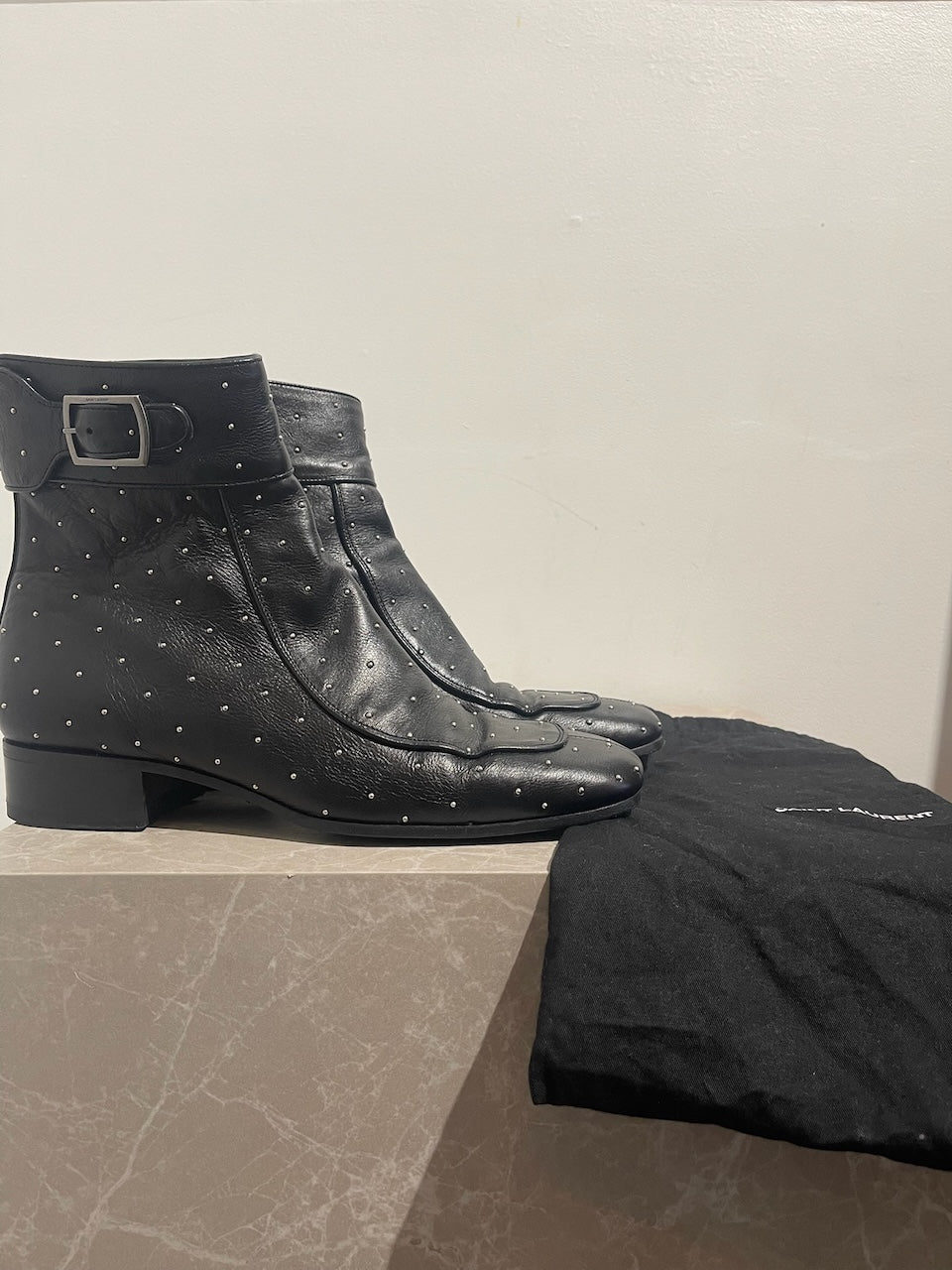 Bottines Saint Laurent noires T.41