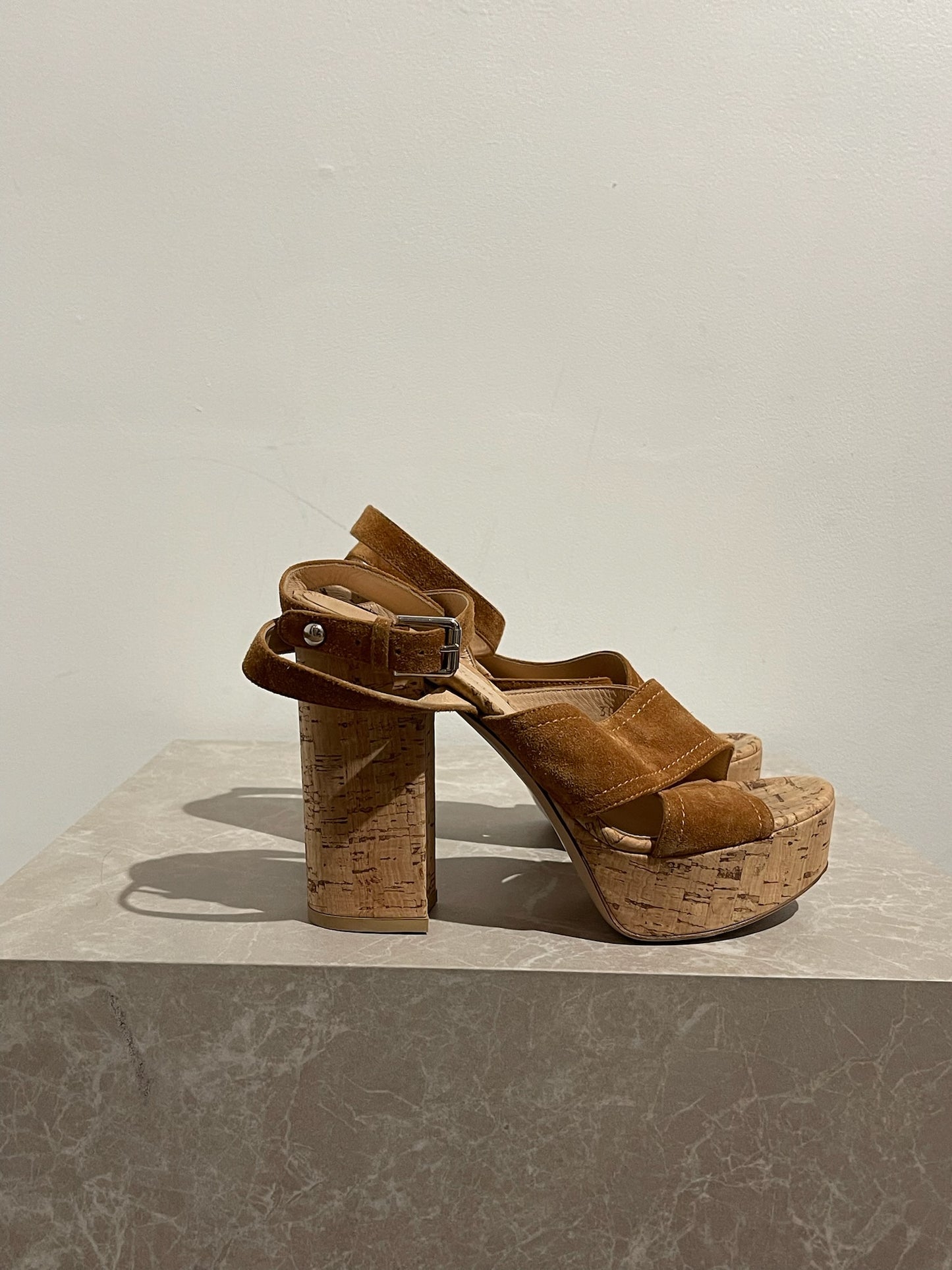 Sandales Gianvito Rossi Beiges T.37,5