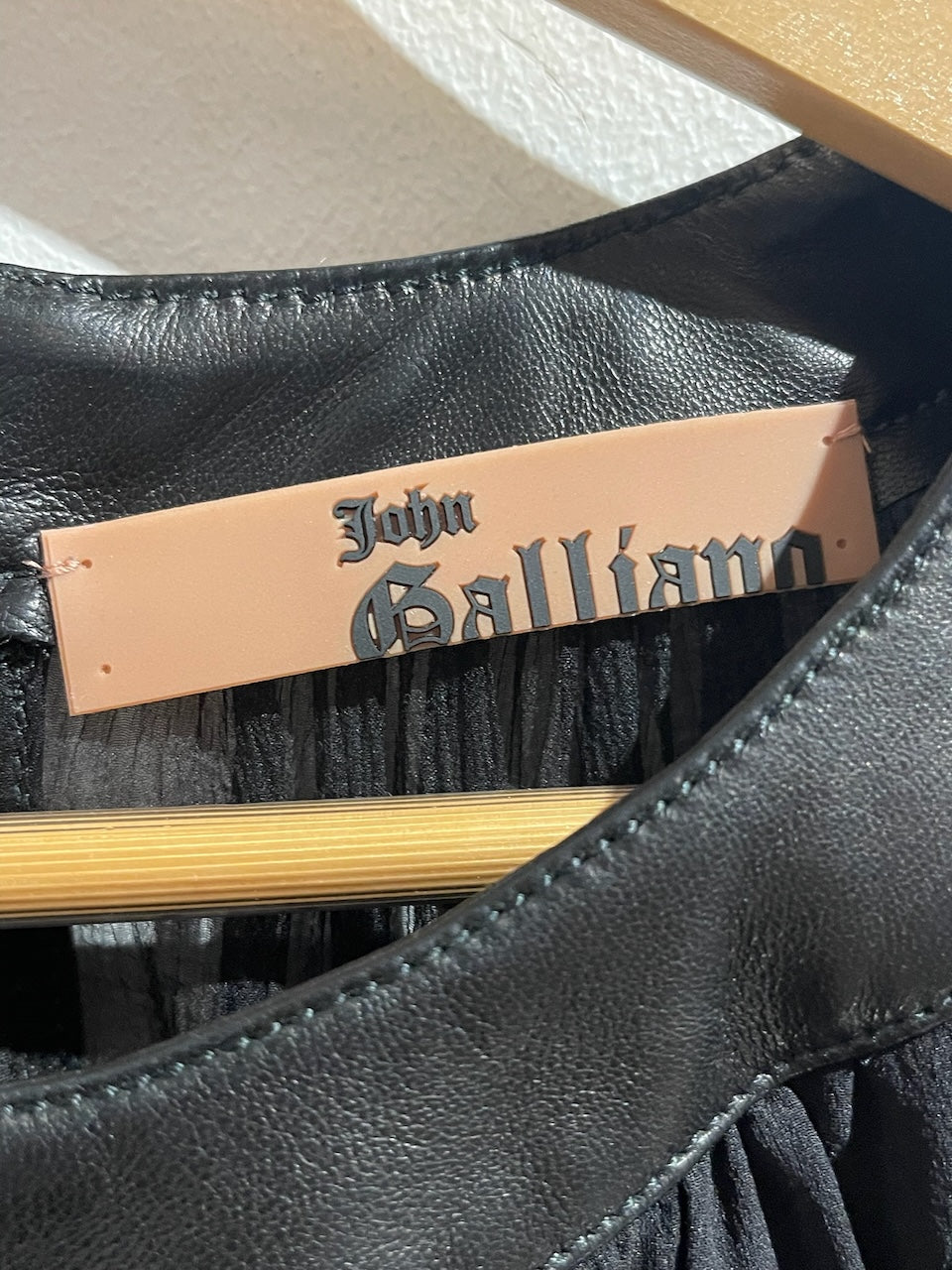 Robe John Galliano noire T.38