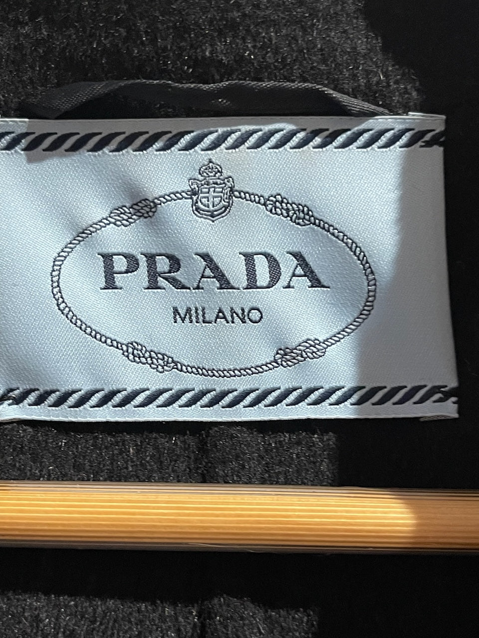 Veste Prada noire T.40