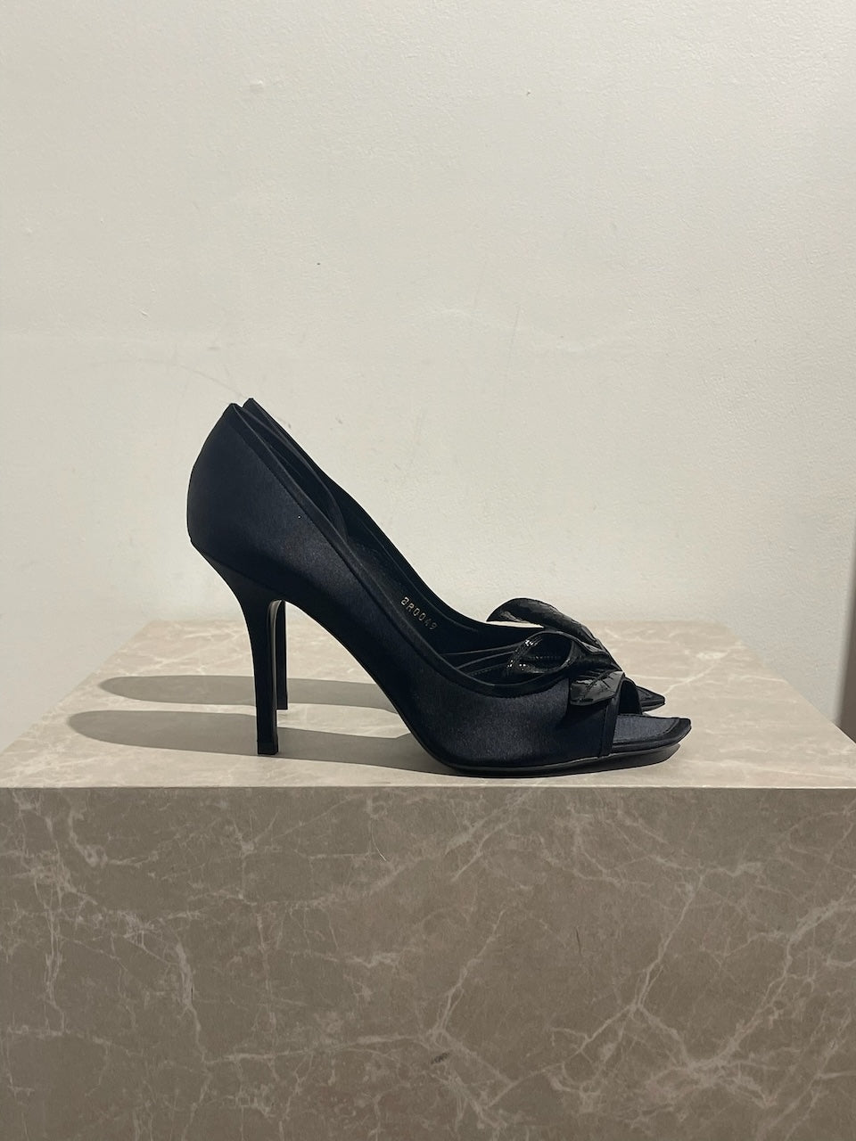 Escarpins Louis Vuitton noirs T.39,5 NEUFS