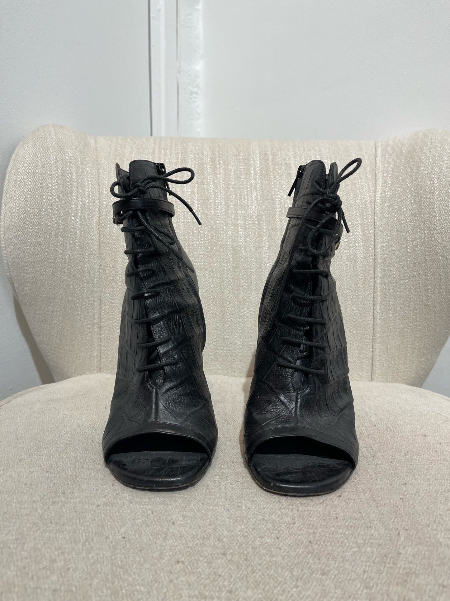 Boots Saint Laurent noires T.40
