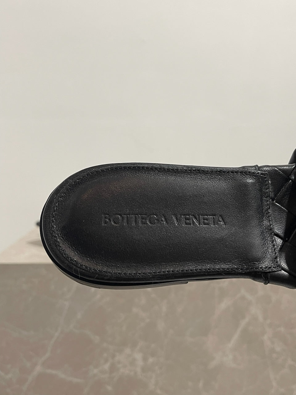 Mules Bottega Venetta Lido noires T.39.5