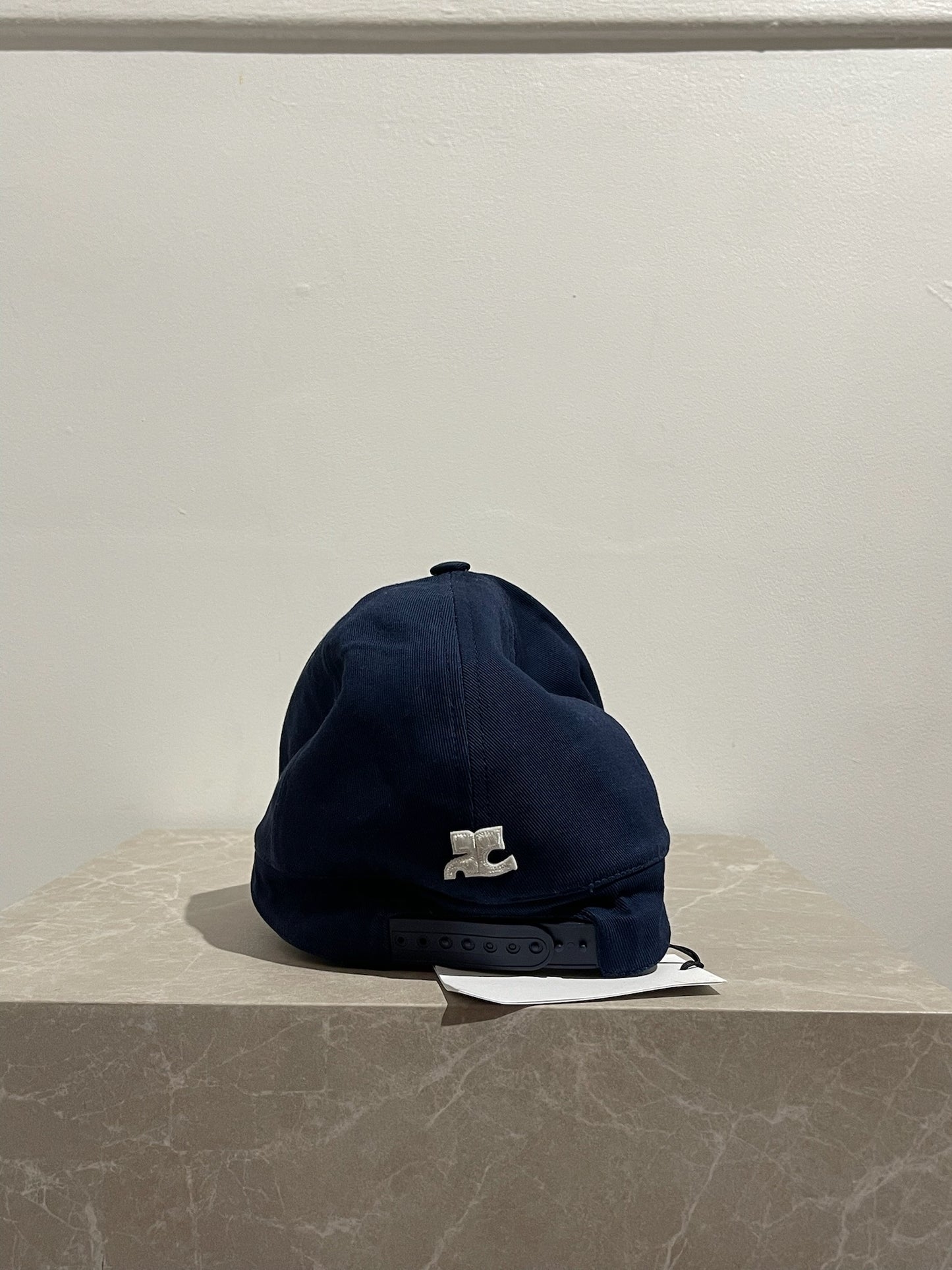 Casquette Courrèges bleu marine Neuve